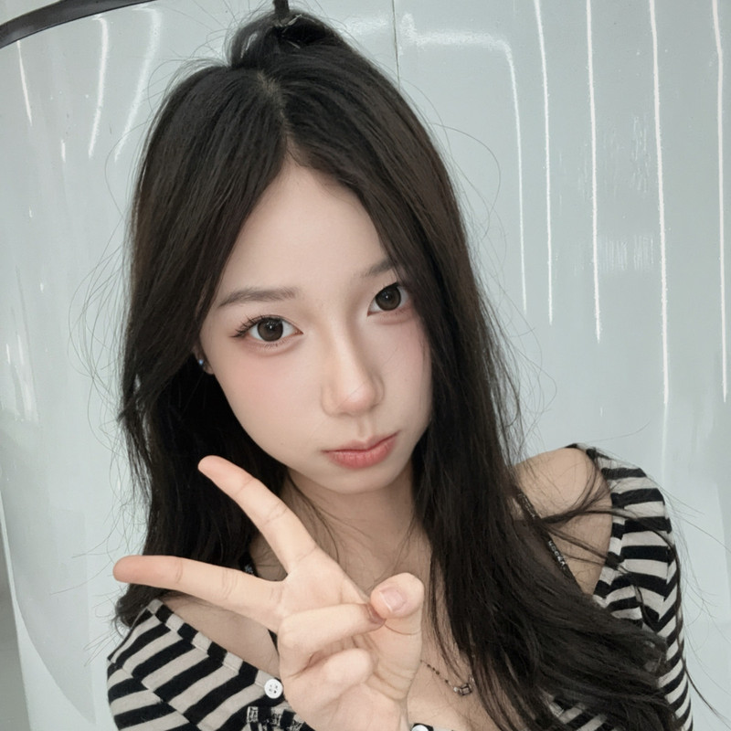 新人小梨涡￥的直播间