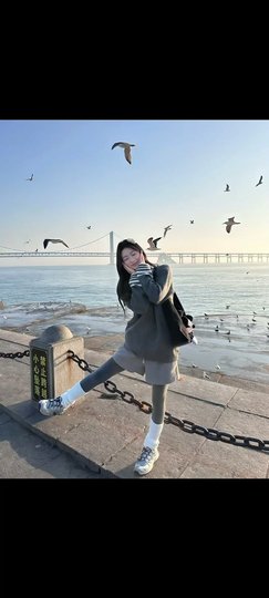 龙菲菲越来越好主播照片