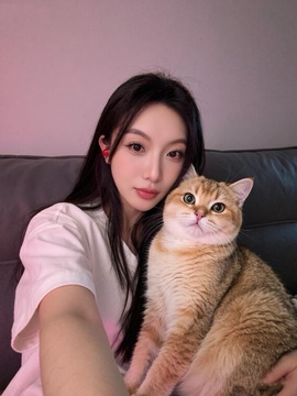 鑫儿～主播照片