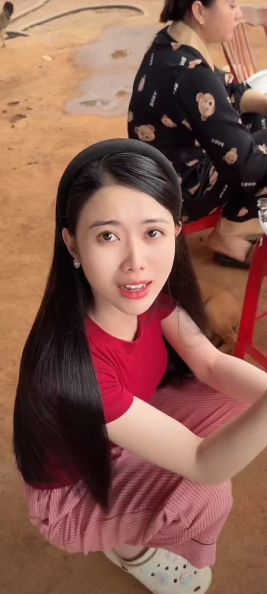 朽木自雕、独饮独醉的主播照片