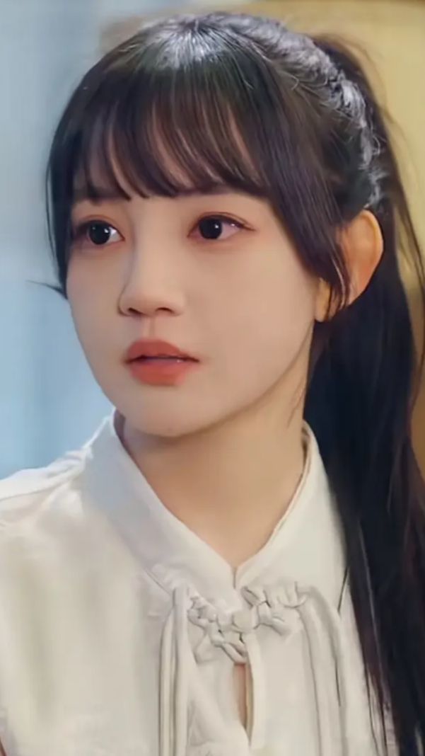 朽木自雕、独饮独醉的主播照片