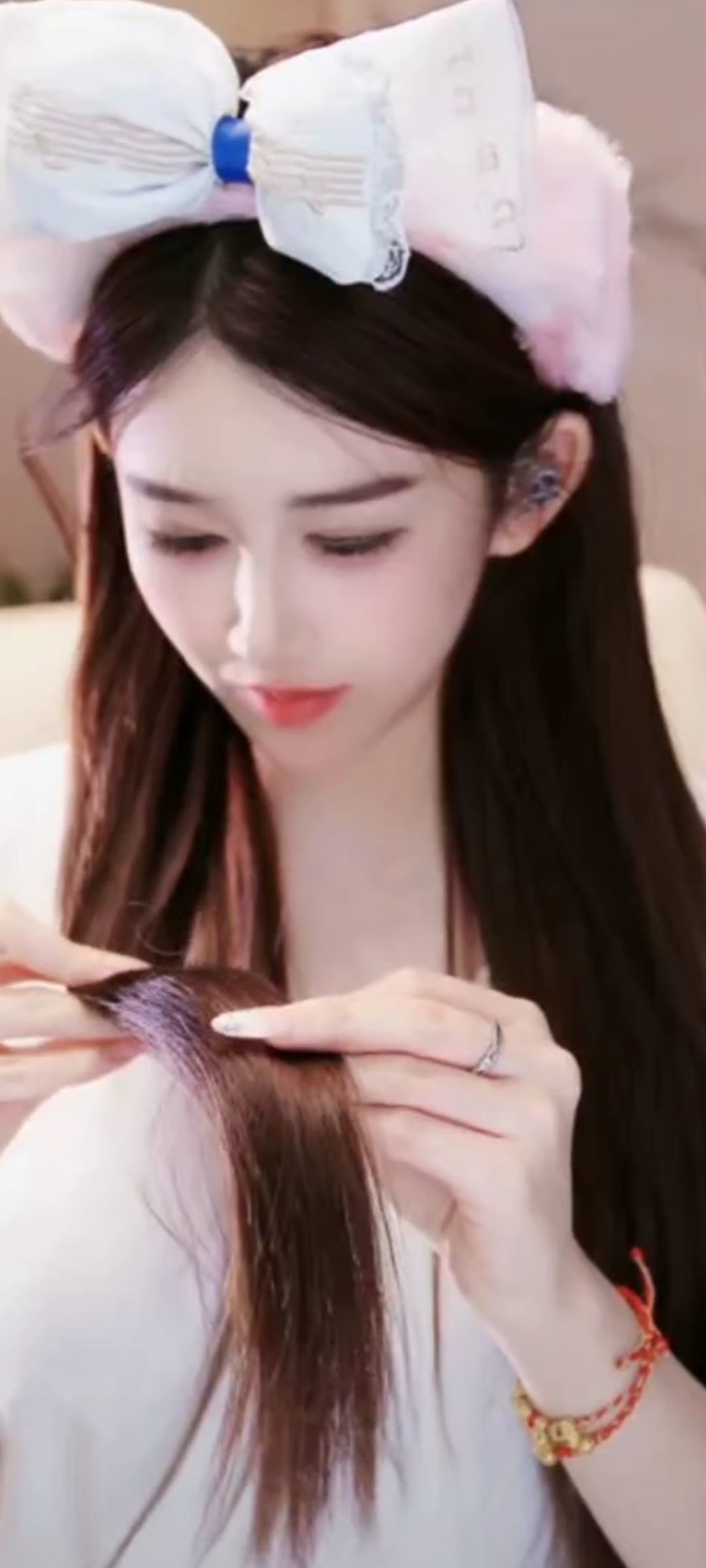 朽木自雕、独饮独醉的主播照片