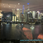 距离远的人的头像