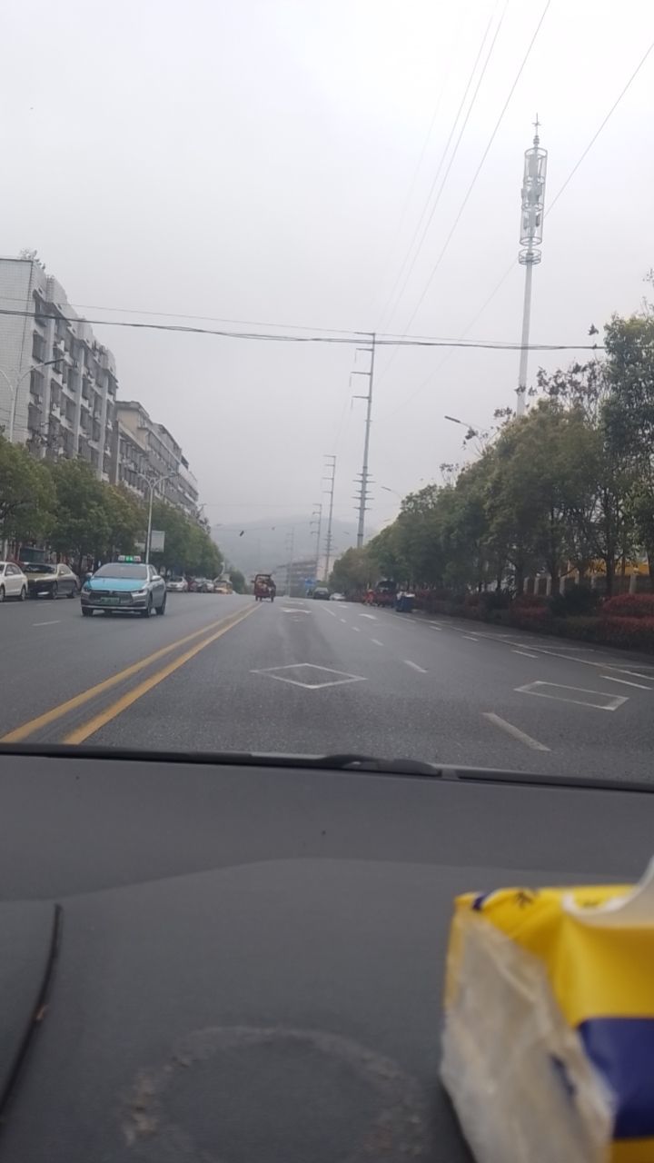 孫尚香帶村民致富的主播照片