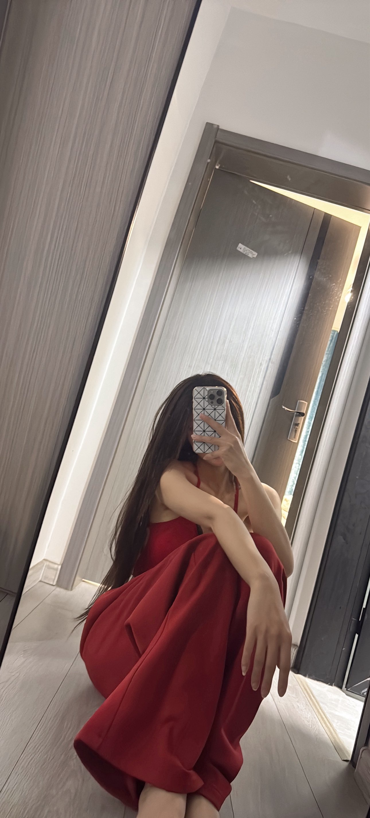 不敢说话的欢欢主播图片