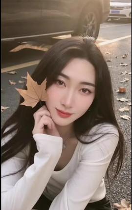 蓝铯~竹叶的图片