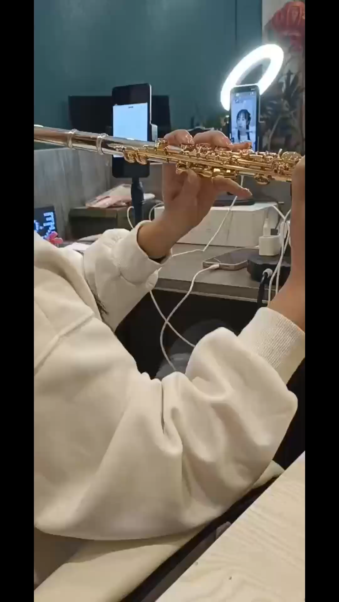 吹拉弹唱嘻嘻～