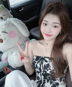 富有桃🍑的用户头像