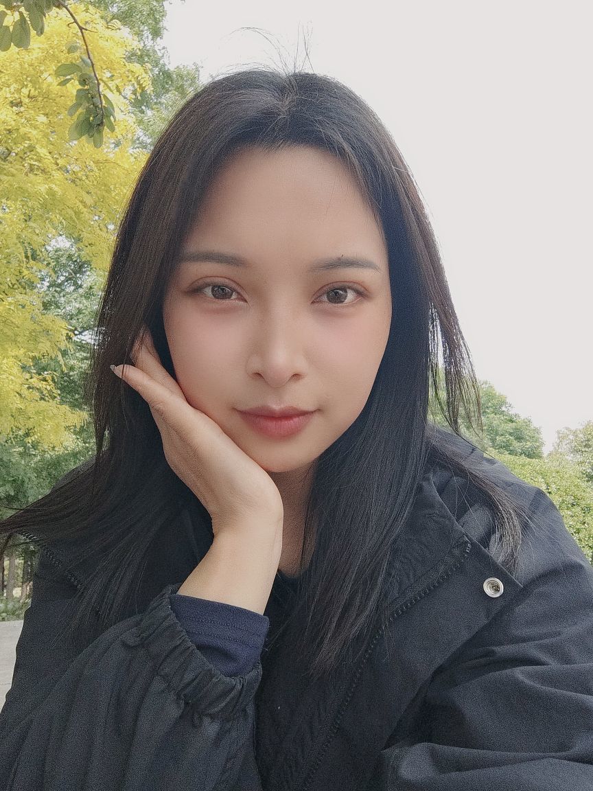 小芳，🌸的主播照片
