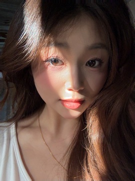 笑笑😋的图片