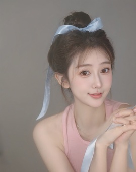 喂一口抱抱馨💌的图片