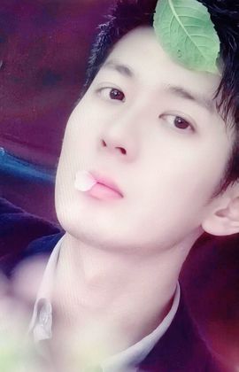 ♛花香染晨♛的图片