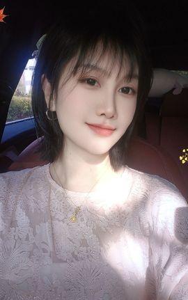 嘉然♬苏静好♬唱歌的图片