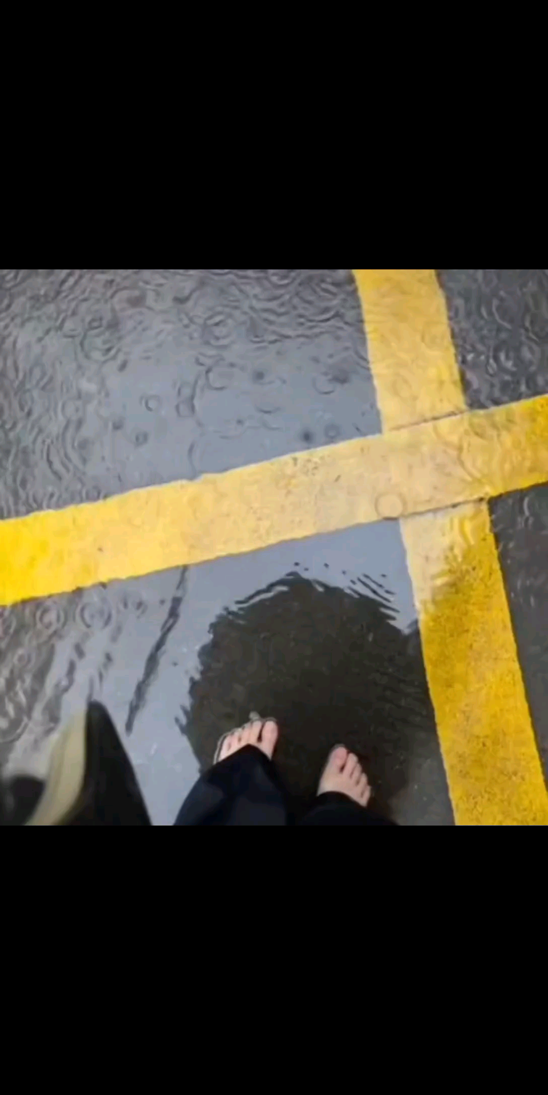 突然有雨有雨有雨，上