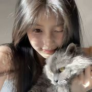 新人~妍妍