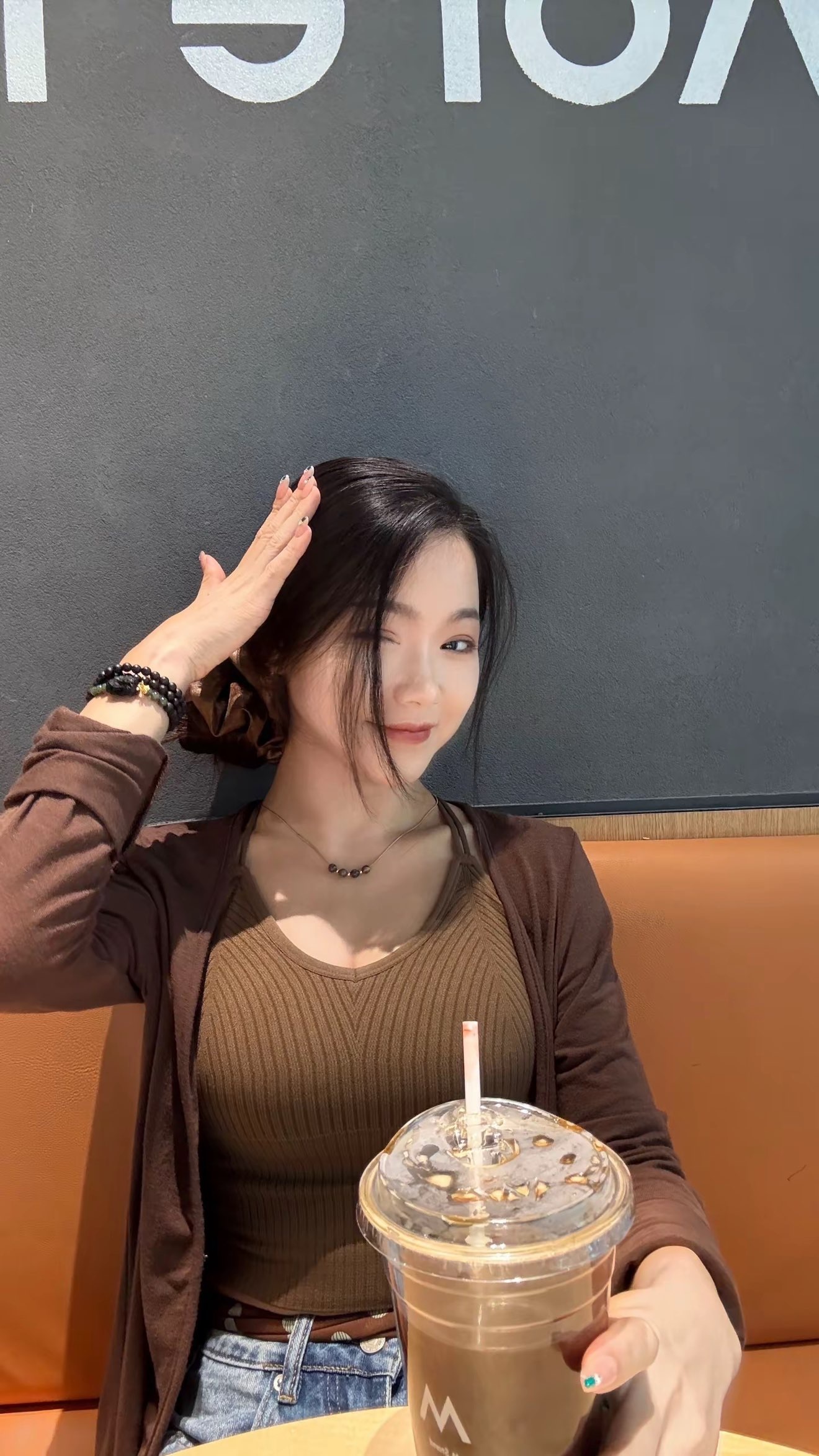 bb呀~的主播照片