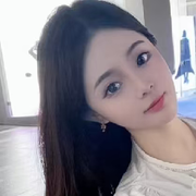 白茶🍎芳菲