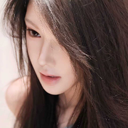 晚晚.Lateda