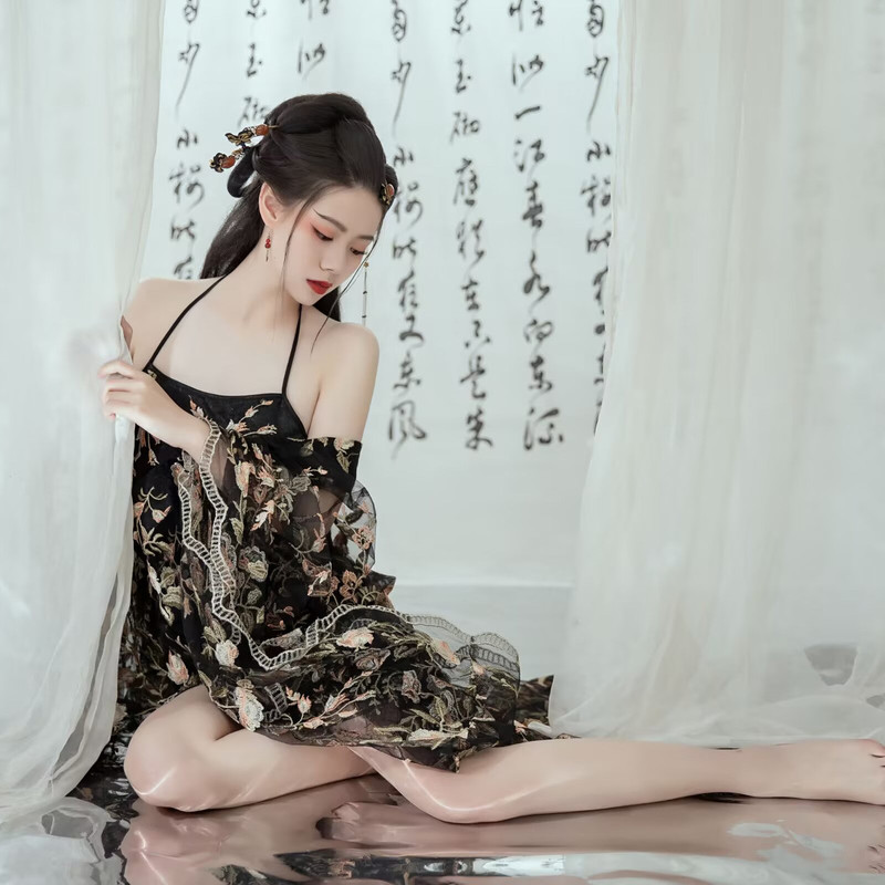 小怡yy的直播间