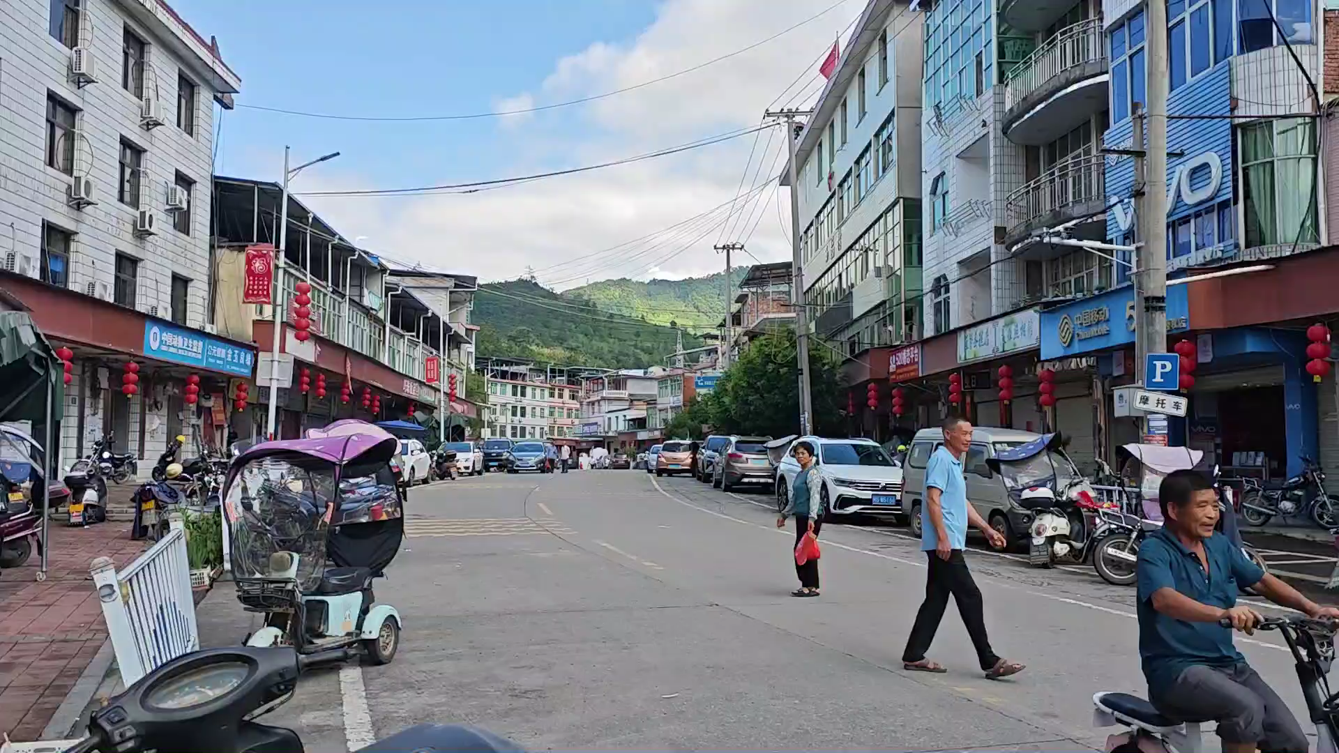 镇上的街道就是这样了
