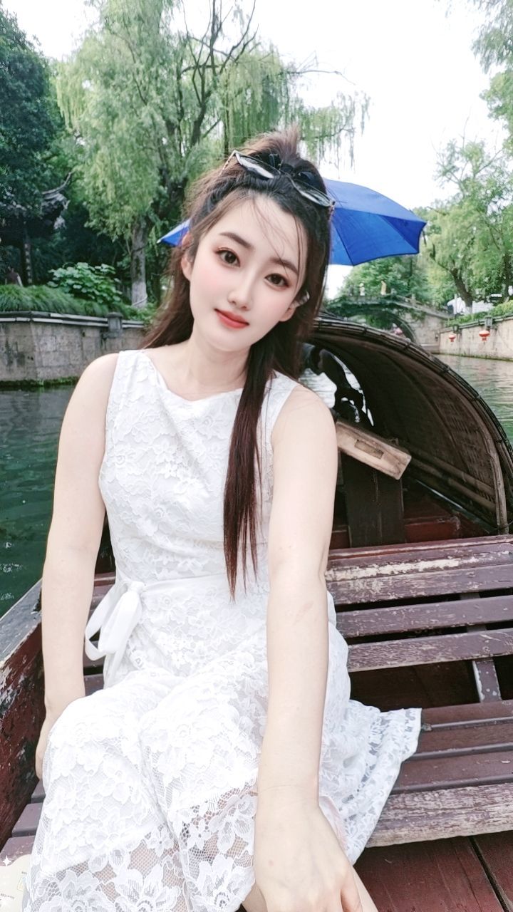 粮芯不配主播图片