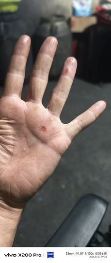 划过我无边的心上主播照片