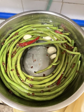粤语四月天🍀顺财神主播照片