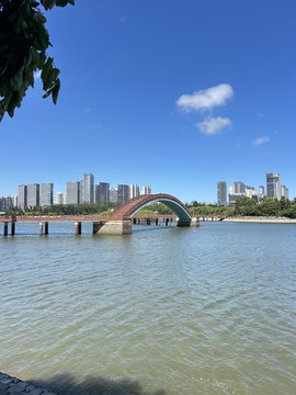 小小提主播照片