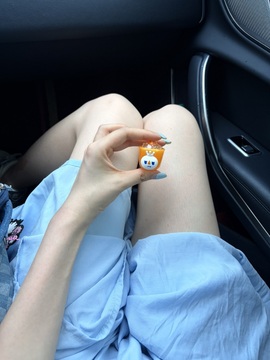 沁沁睿主播照片