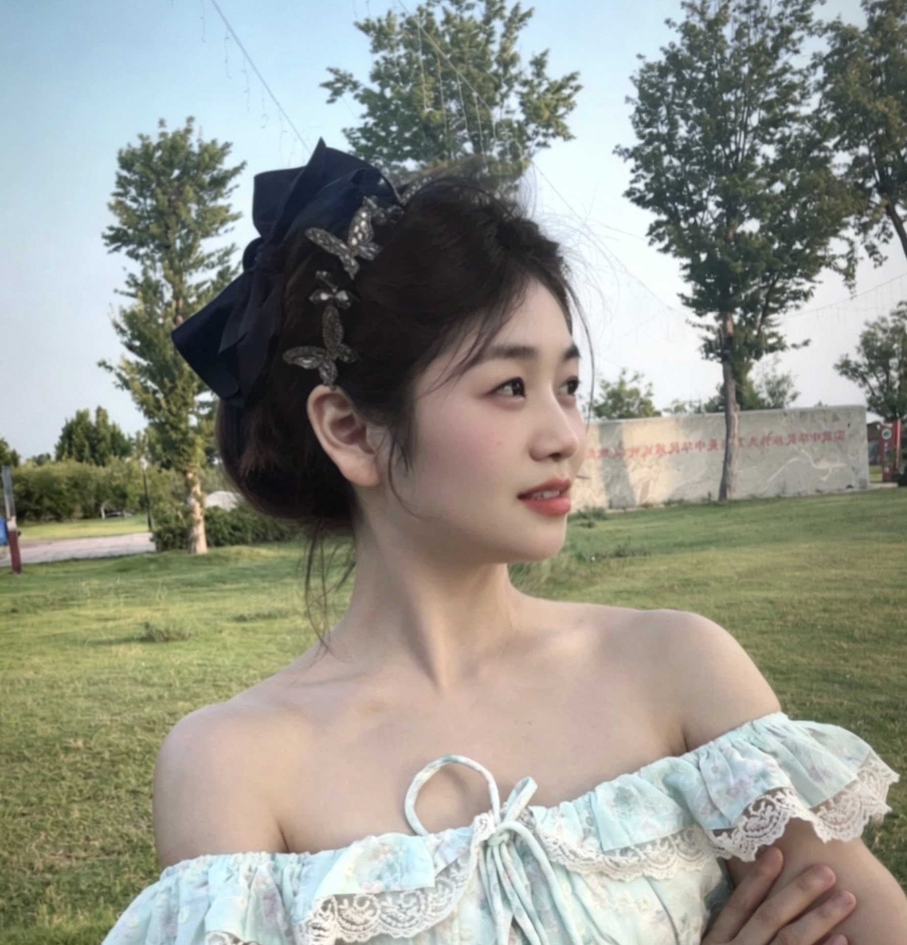 笑笑早七点播主播图片