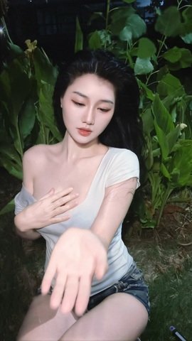 小low头痛休一天的图片