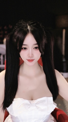 小low日記主播照片