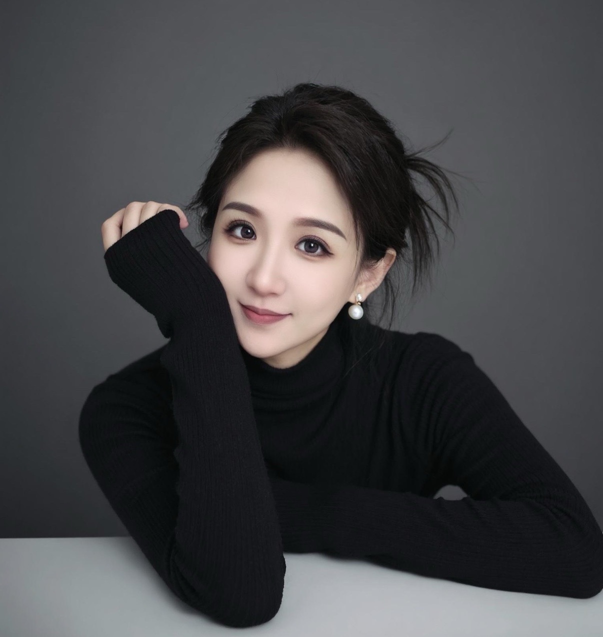 婷儿吖@八月加油👏主播图片