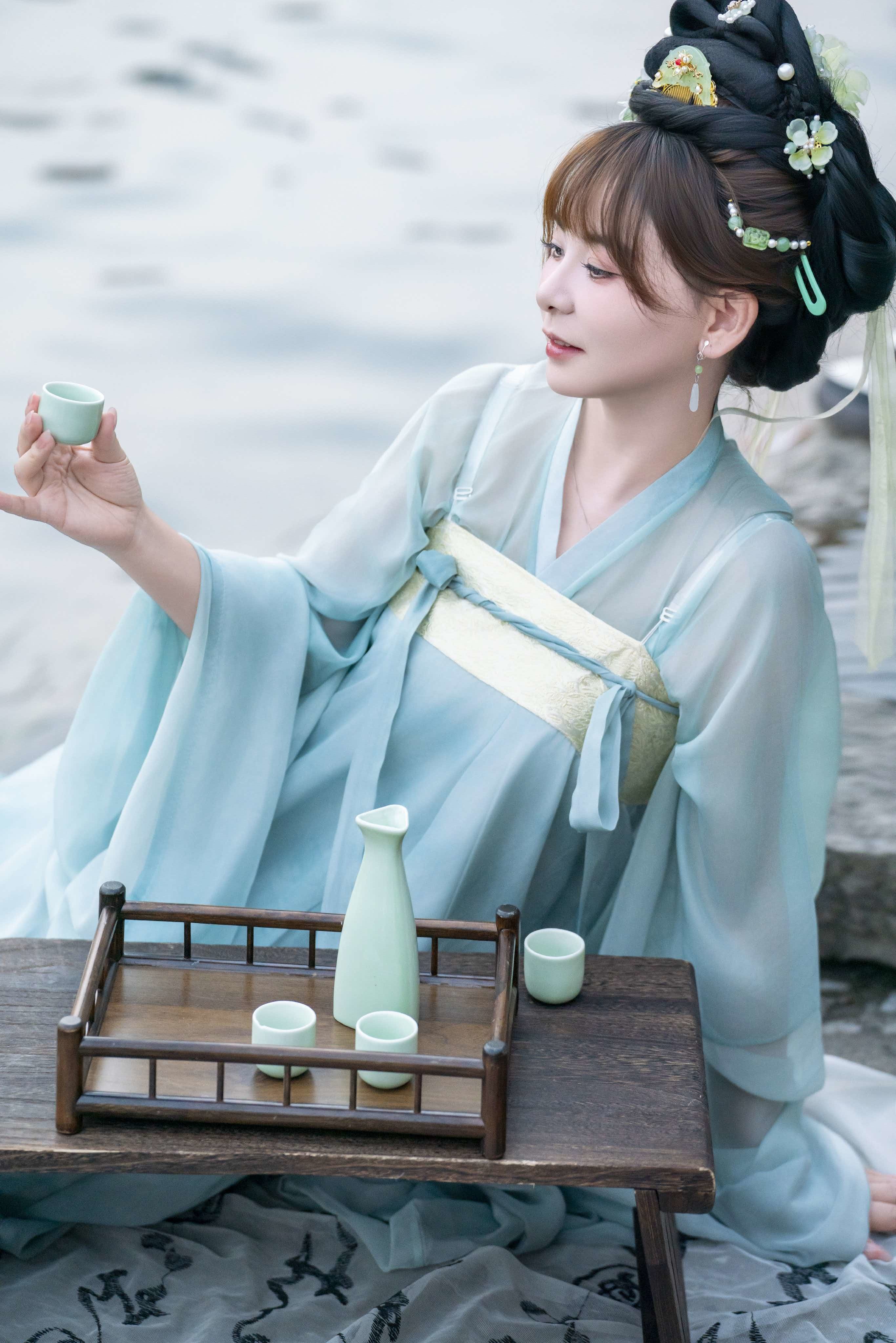 💖凌💕薇儿主播图片