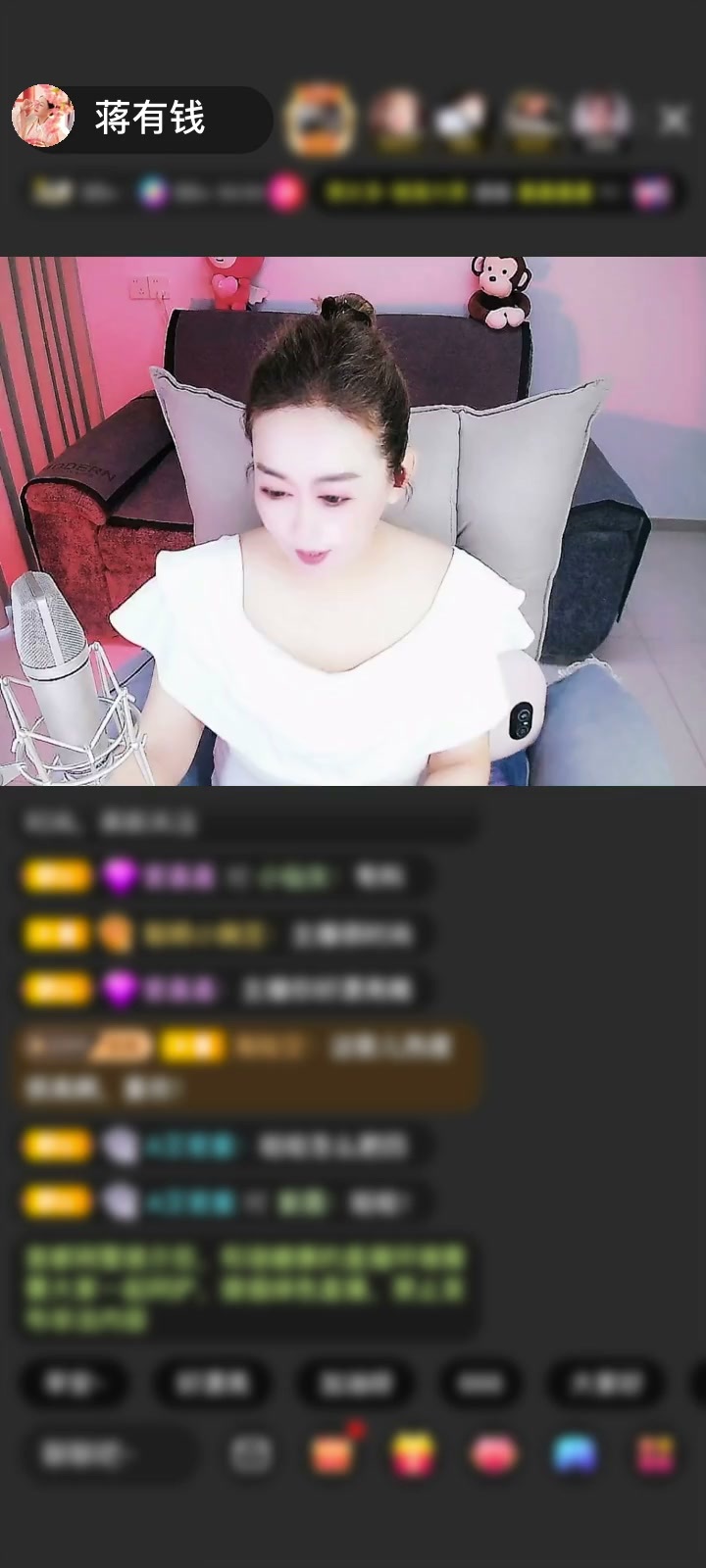 感谢♛走走看看♛赠送至尊黑金卡1个