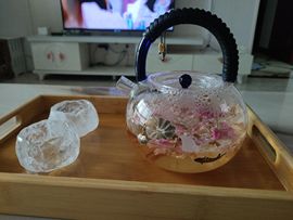 新人果汁🍹下午1点的图片
