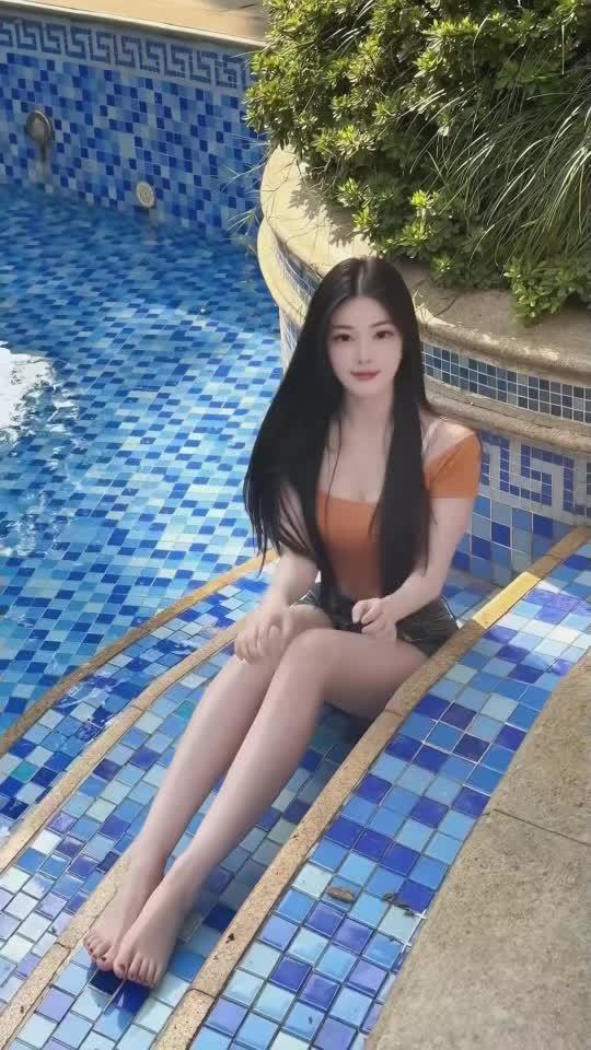 /媚眼