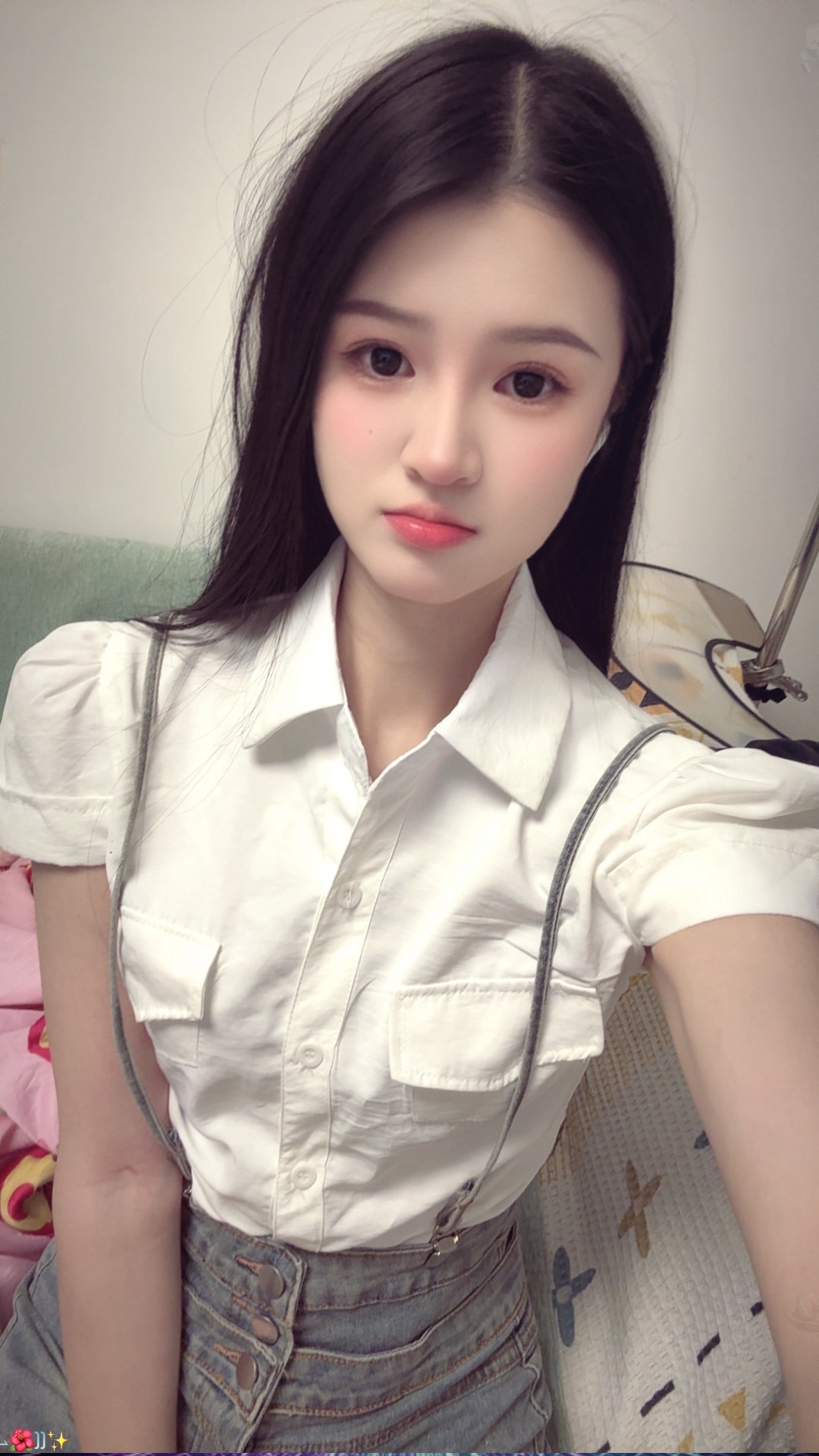 酸橘子休息一天的主播照片