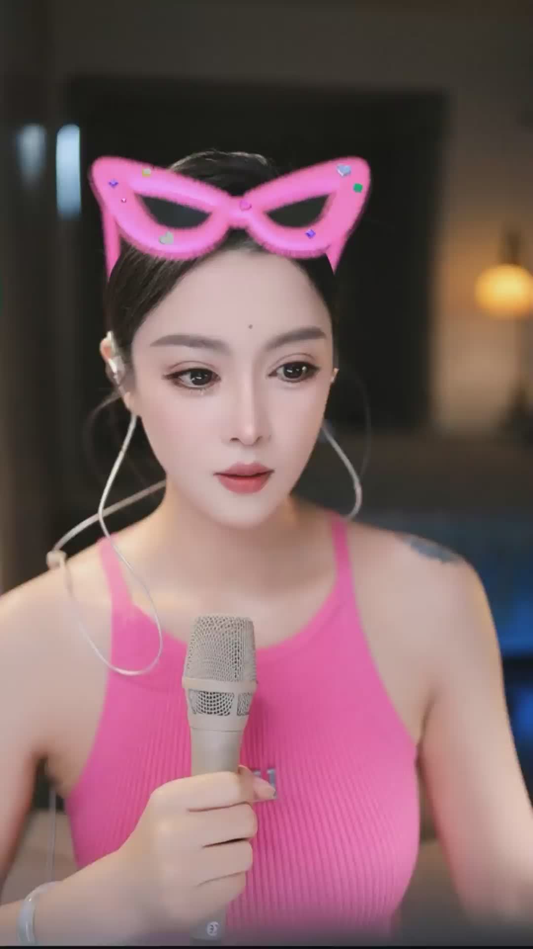 快来看看我发布的才艺作品风筝误，AI评分87！