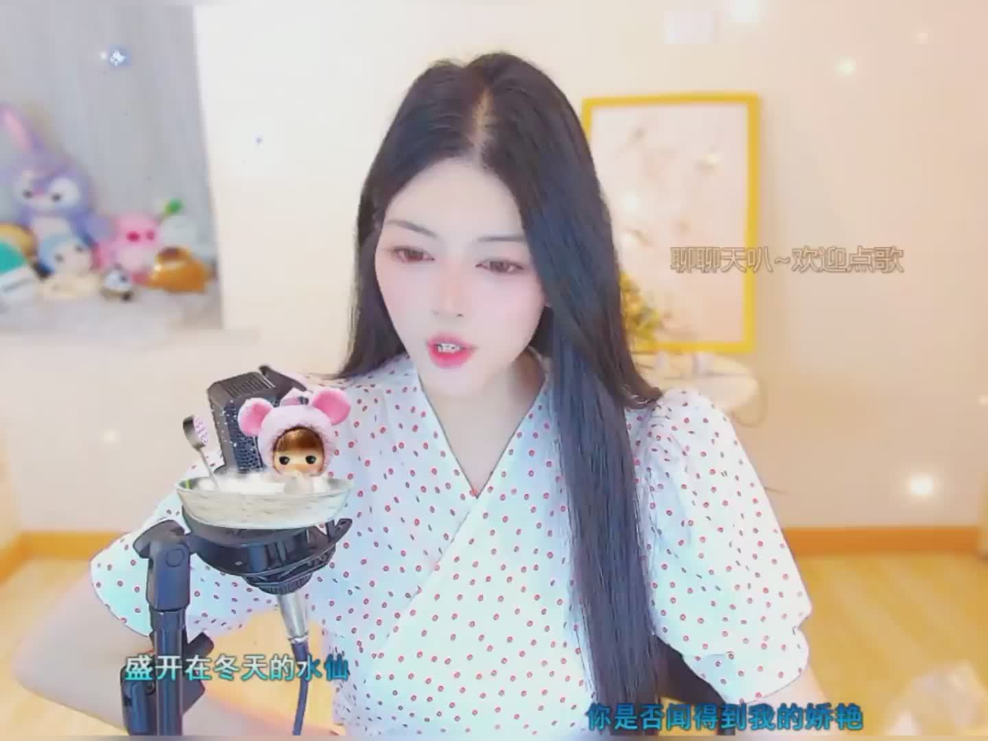 快来看看我发布的才艺作品爱似水仙，AI评分91！