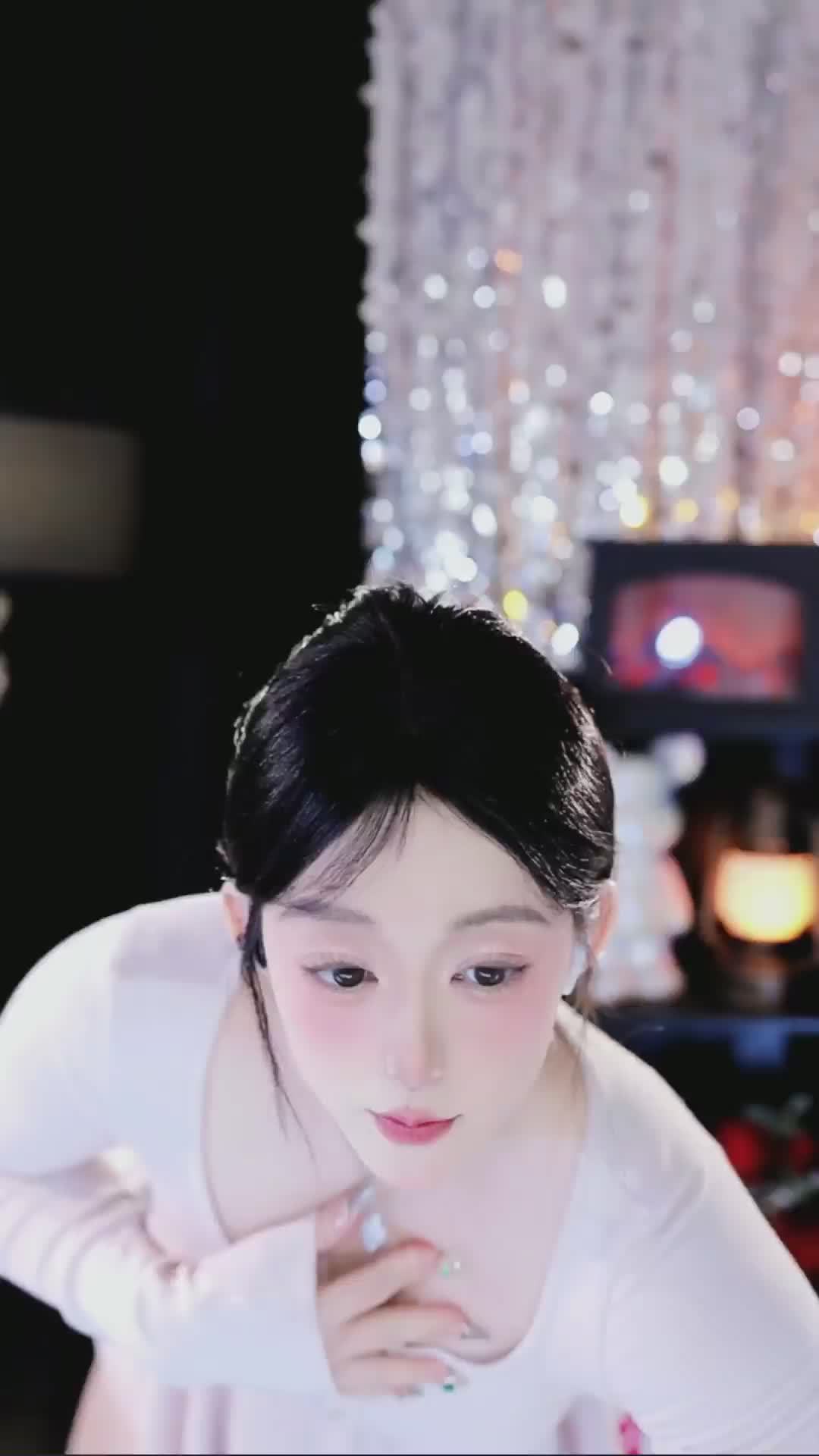 快来看看我发布的才艺作品耳光舞蹈，AI评分86！
