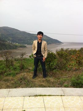 不再爱你888主播照片