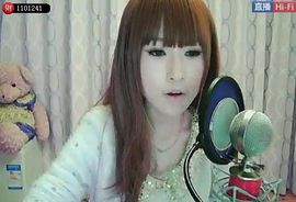 苏·仨主播照片