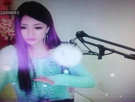 😸熱饅頭主播照片