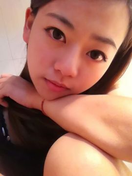 小妍快到碗里来主播照片