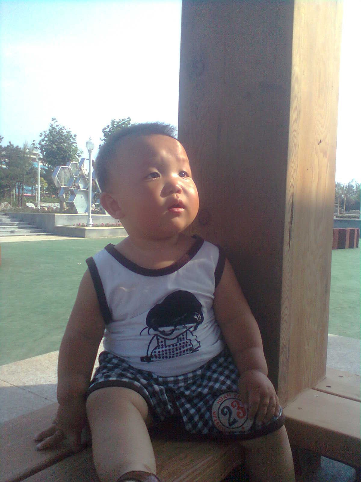 伯爵号本人的主播照片