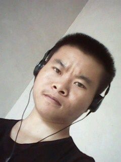 mc主播李立刚主播照片