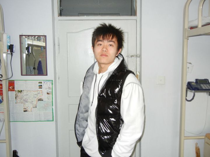 阳光小帅男主播照片