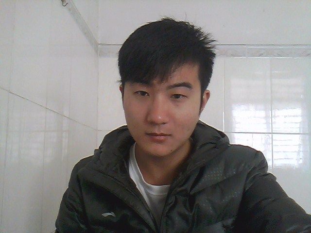 渐老心未老的主播照片