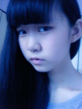 Curtaining主播照片